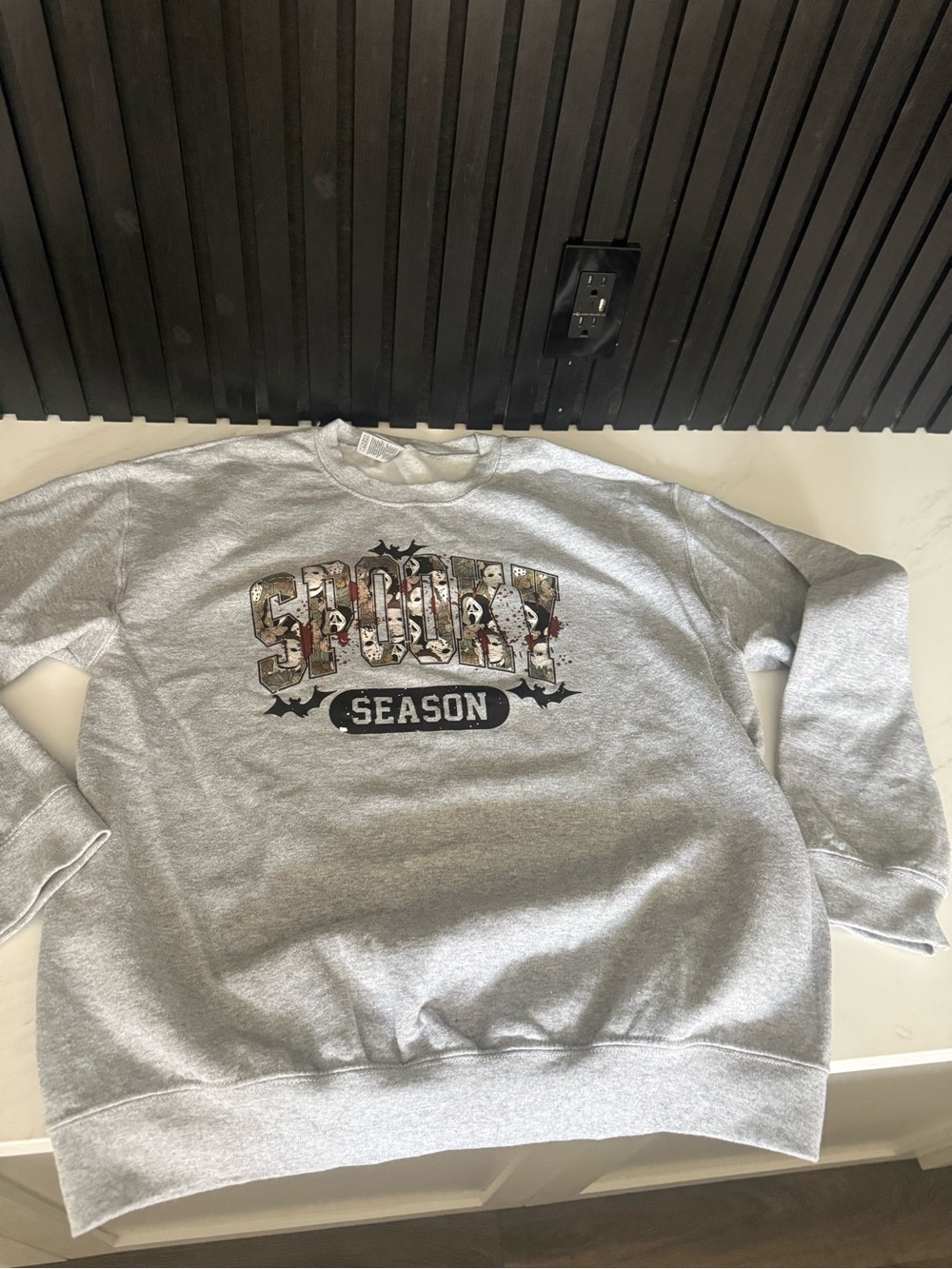 Spooky Season Graphic Crewneck Sweatshirt - Gray